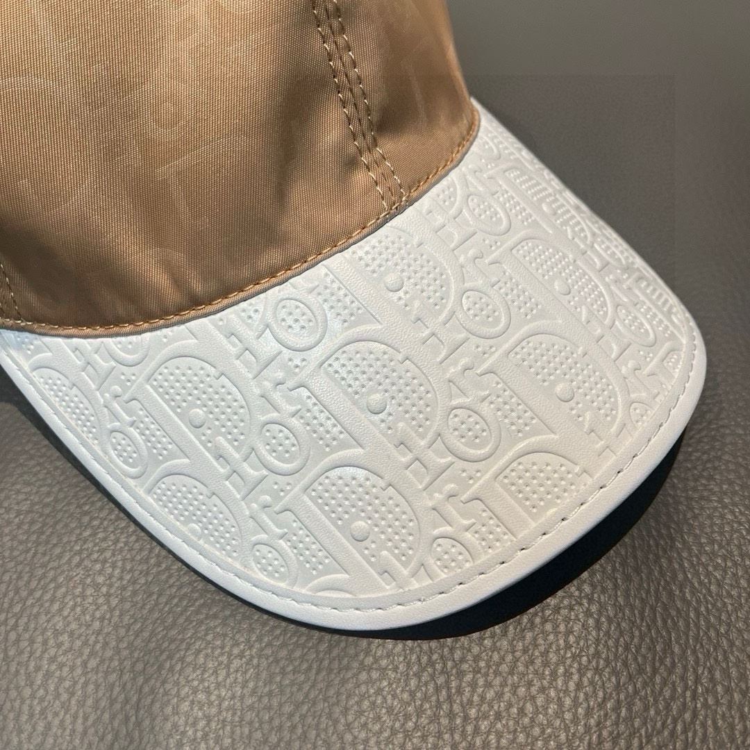 Christian Dior Caps